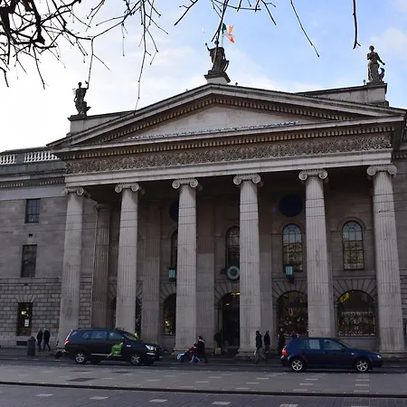 Dublin Apartment *